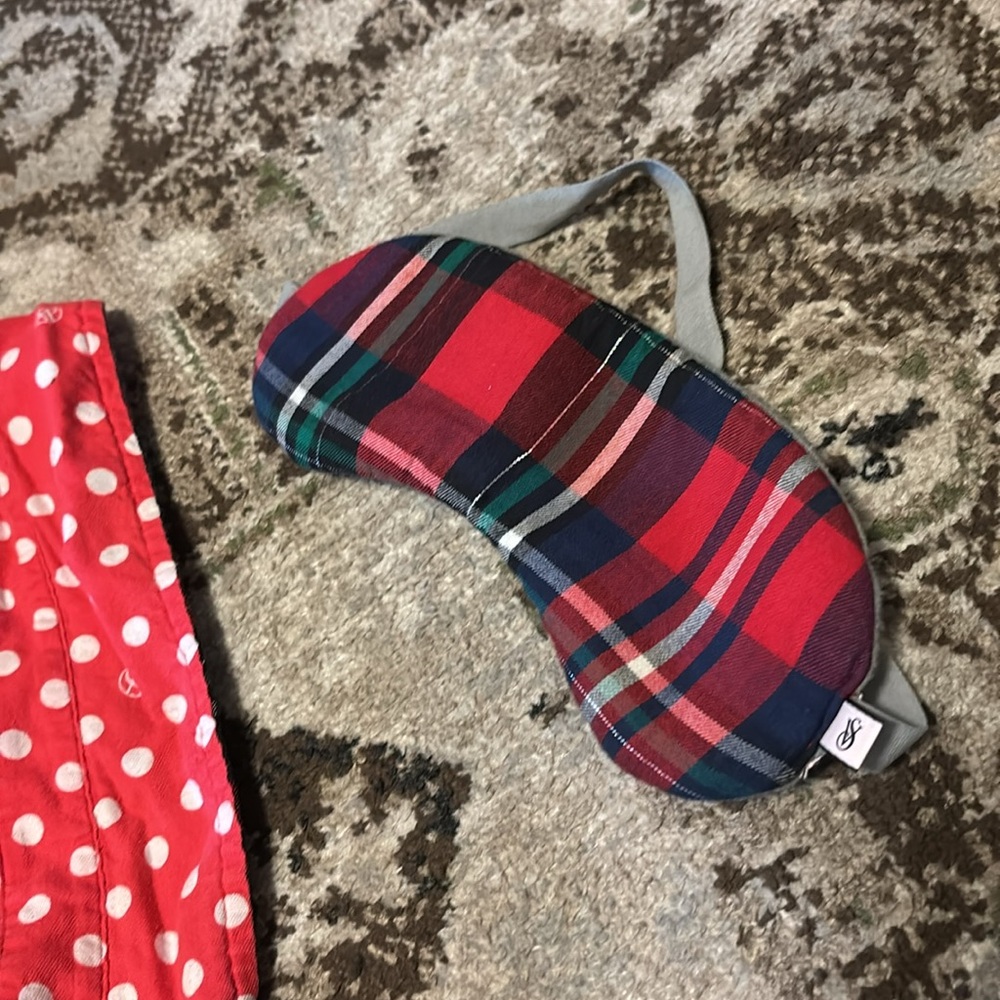 Vintage Victoria’s Secret monogram shimmer plaid pajama set holiday jammies - Picture 6 of 6